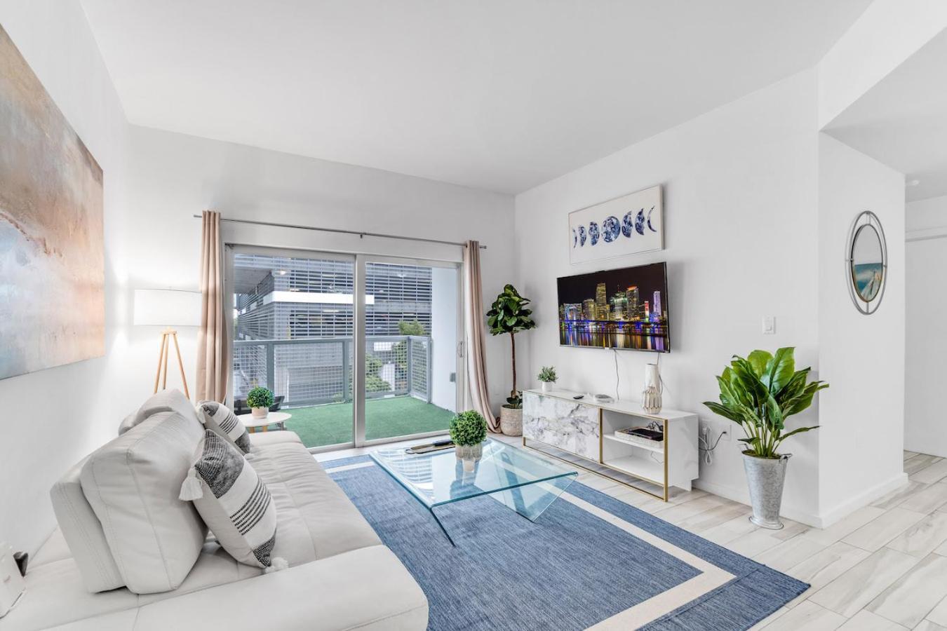 Lovely Unit Mins From Wynwood With Free Parking Майами Экстерьер фото